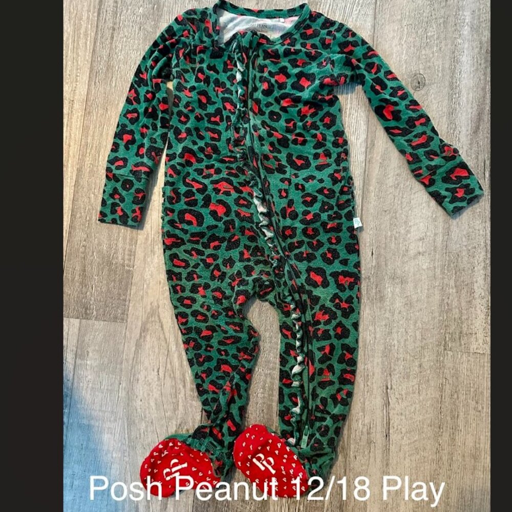 Posh Peanut Red & Green Christmas Print footie Pj 12/18